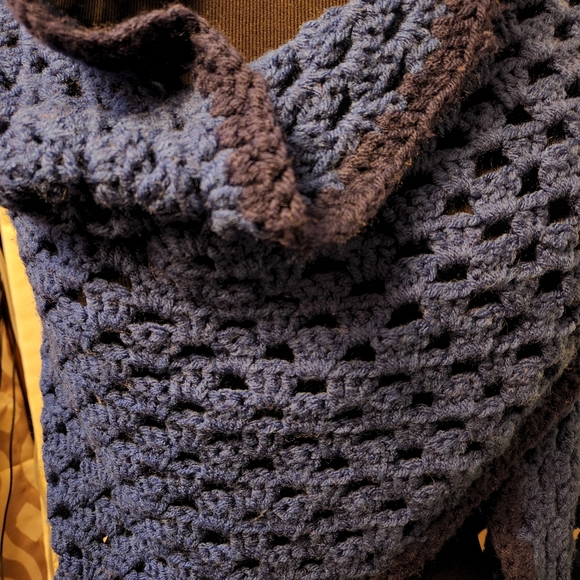 Handmade Crochet Shawl - Picture 4 of 5